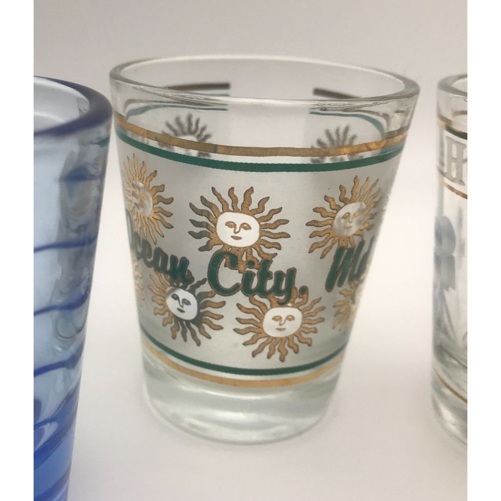 SET OF 4 "PLACES IN THE U.S." SHOT GLASSES Florida, Pensacola, Hollywood & Ocean - Picture 3 of 5